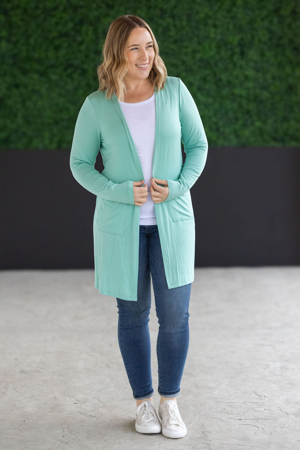 IN STOCK Classic Cardigan - Mint