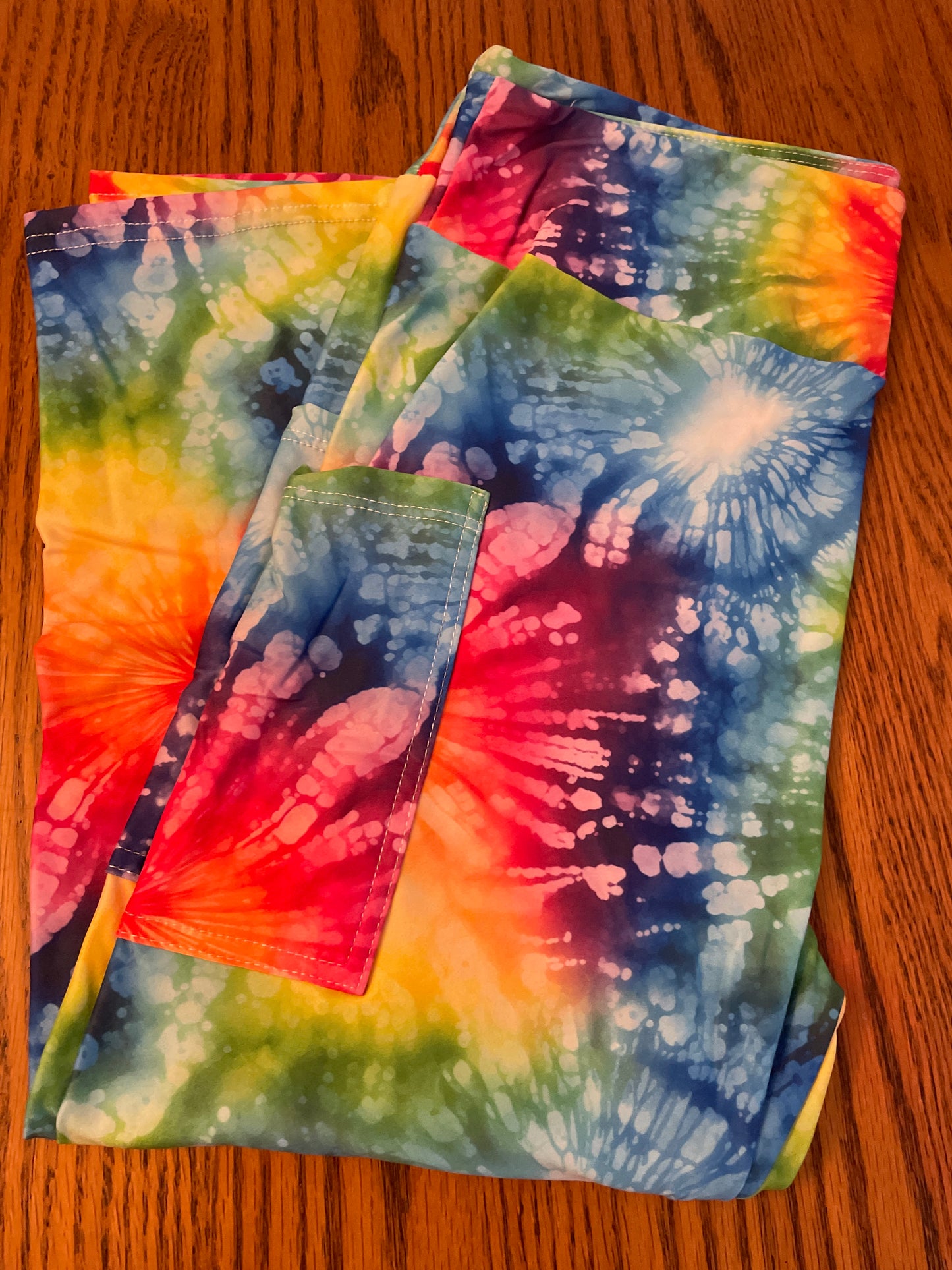 *Clearance* Price Drops in Cart! Bright tie-dye OS with pockets capri length