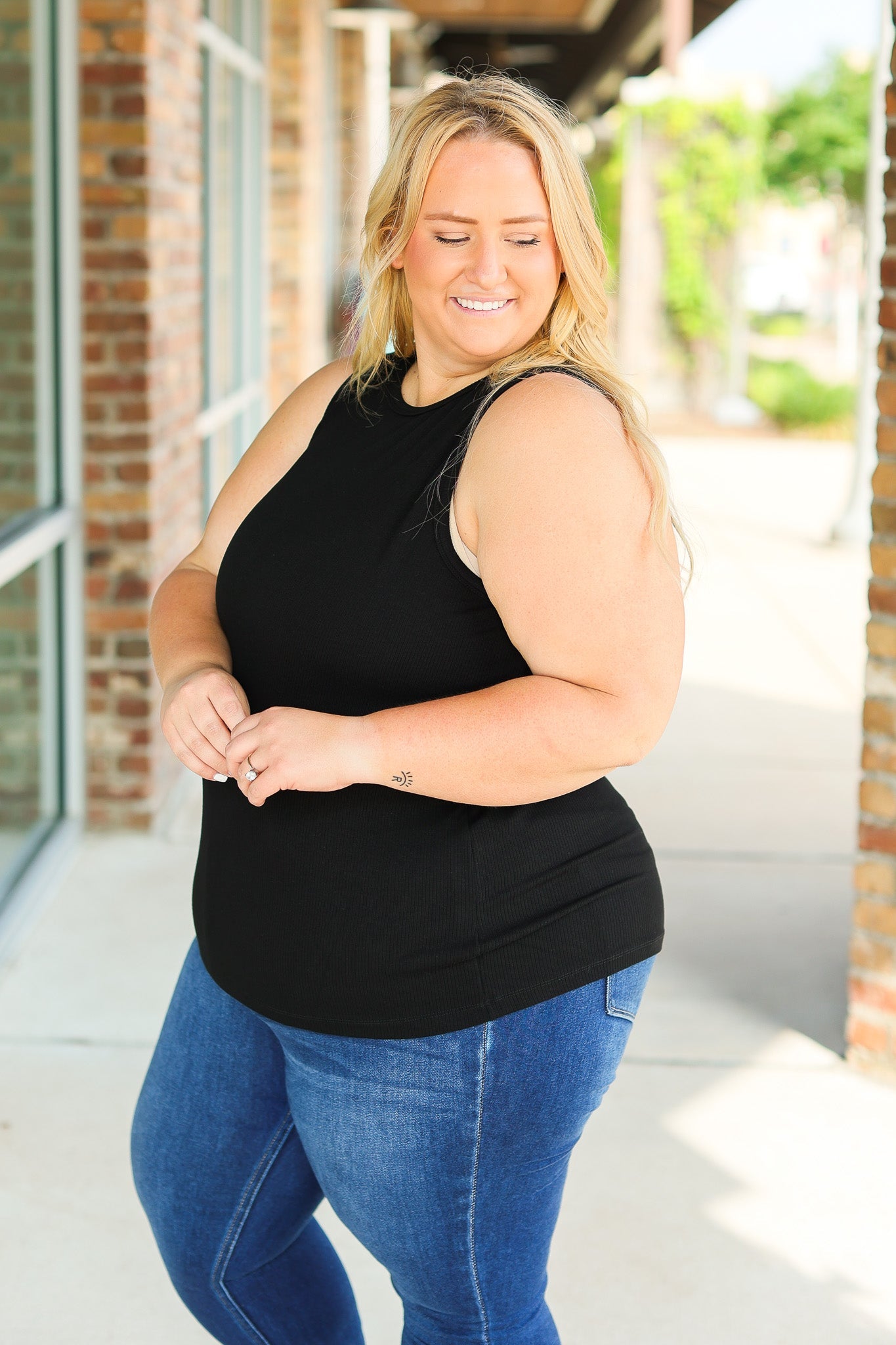 IN STOCK Tara Ribbed Tank - Black