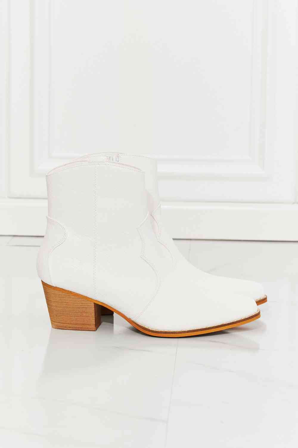 MMShoes Watertower Town Faux Leather Western Ankle Boots in White - Alonna's Legging Land