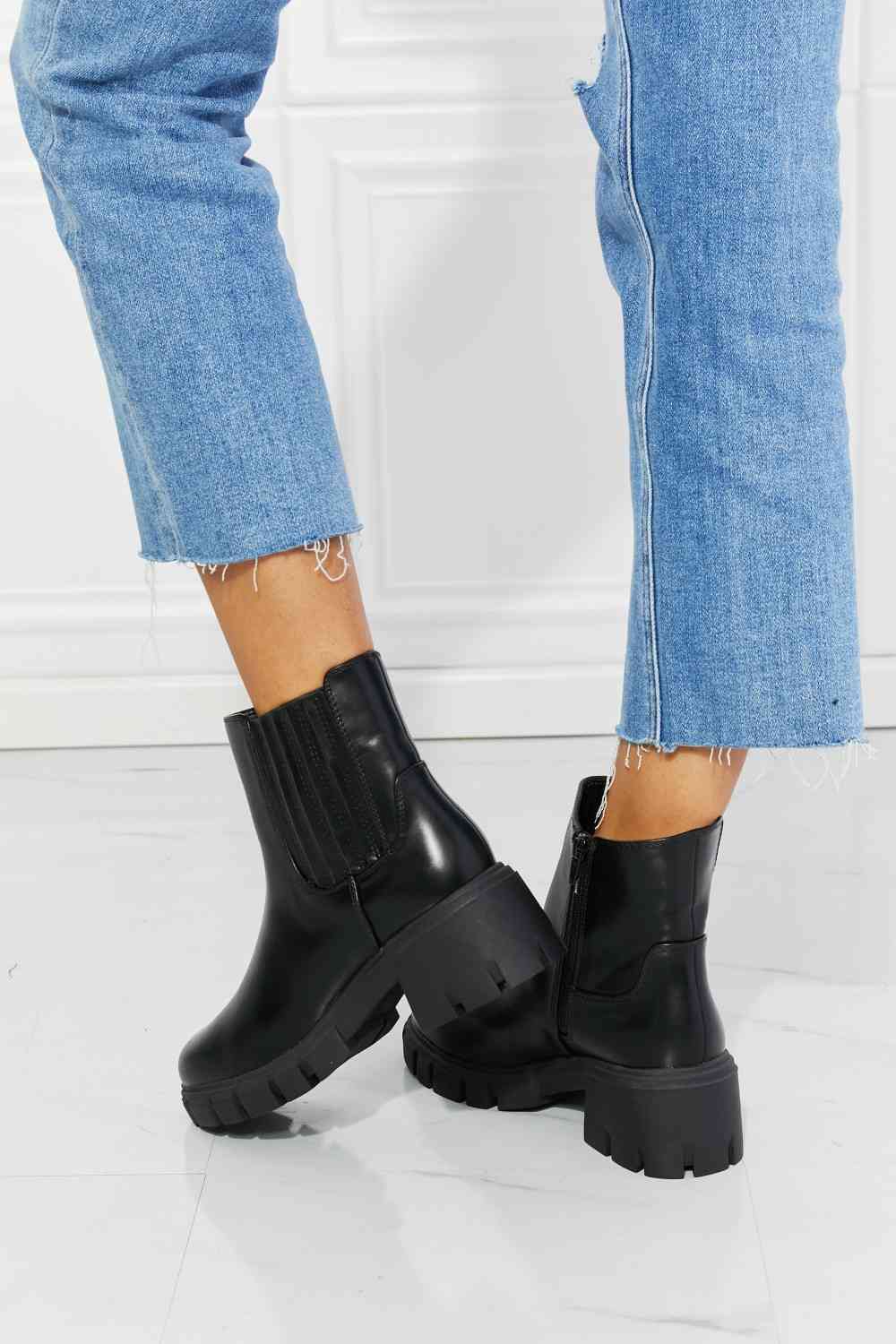 MMShoes What It Takes Lug Sole Chelsea Boots in Black - Alonna's Legging Land